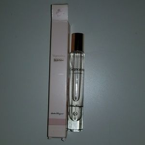 2× Salvatore Ferragamo Signorina Eau de perfum